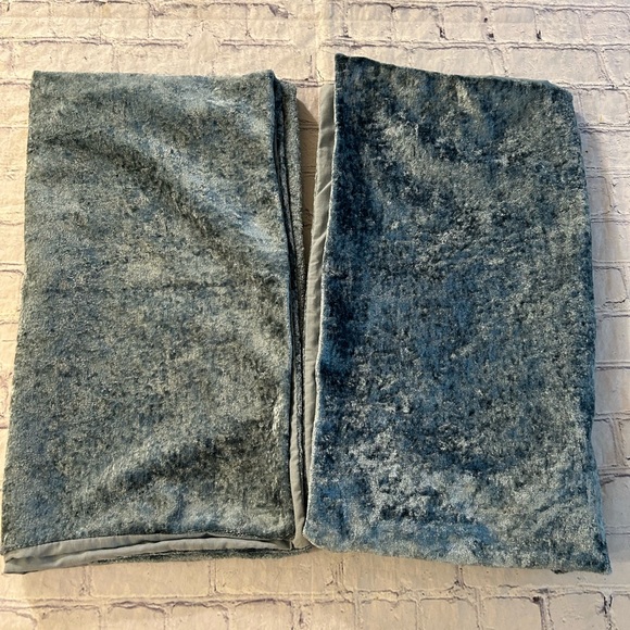 NICOLE MILLER HOME CRUSHED TEXTURE BLUE PILLOW SHAMS (2) QUEEN SIZE - Picture 1 of 7